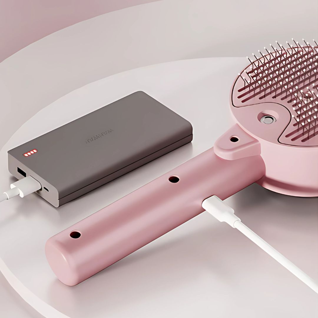 Dog & Cat Round Mist Brush