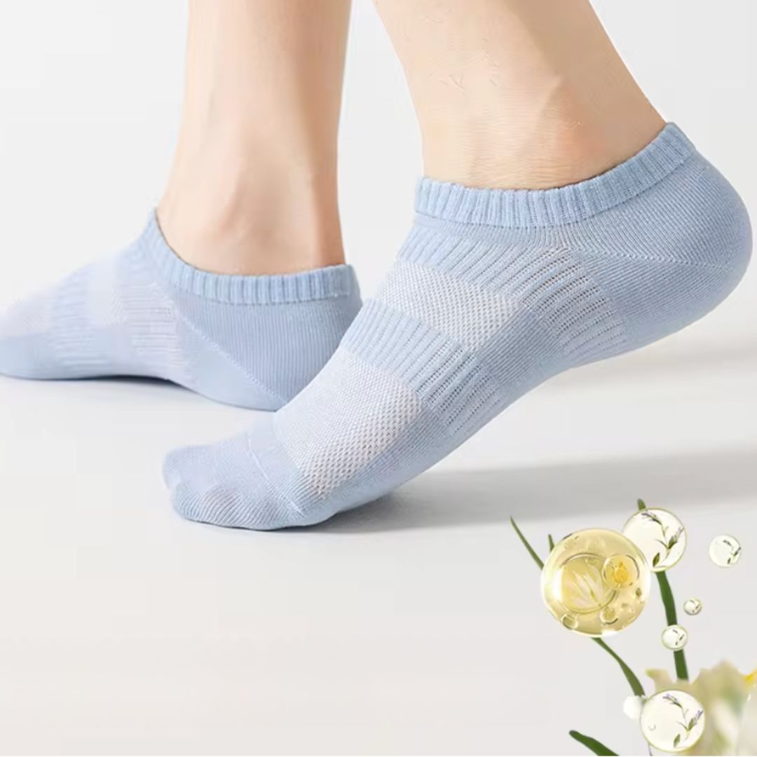 Deodorizing Scented Aloe Vera Socks