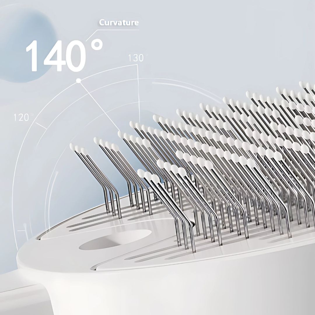 Dog & Cat Round Mist Brush